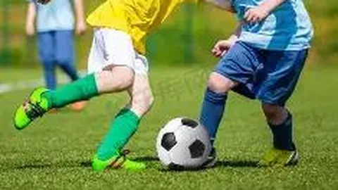 揭秘对决背后的悬念：神户教头直言申花实力强劲，初期遭遇严防挑战！