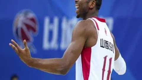 宝岛巨星刘铮秘密婚礼曝光，情感历程犹如小说剧本